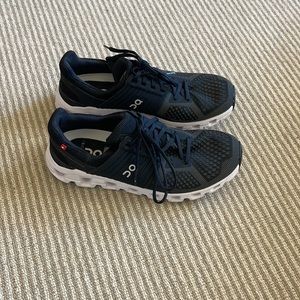 ON Cloudswift womens running shoes